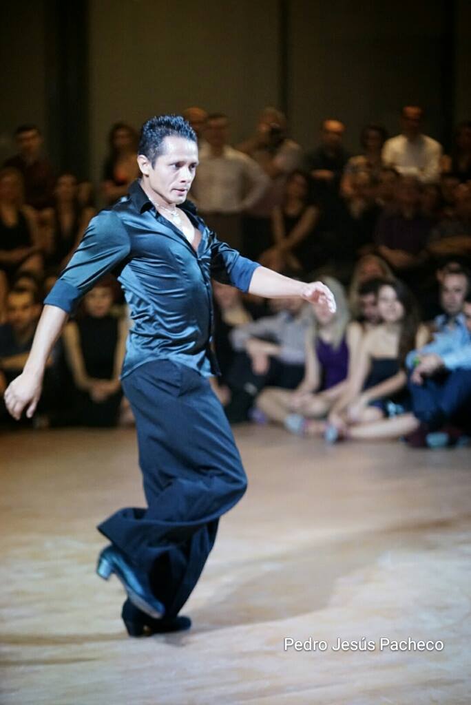 Milonga z pokazem Emilio Cornejo w Cynamonie&Kardamonie