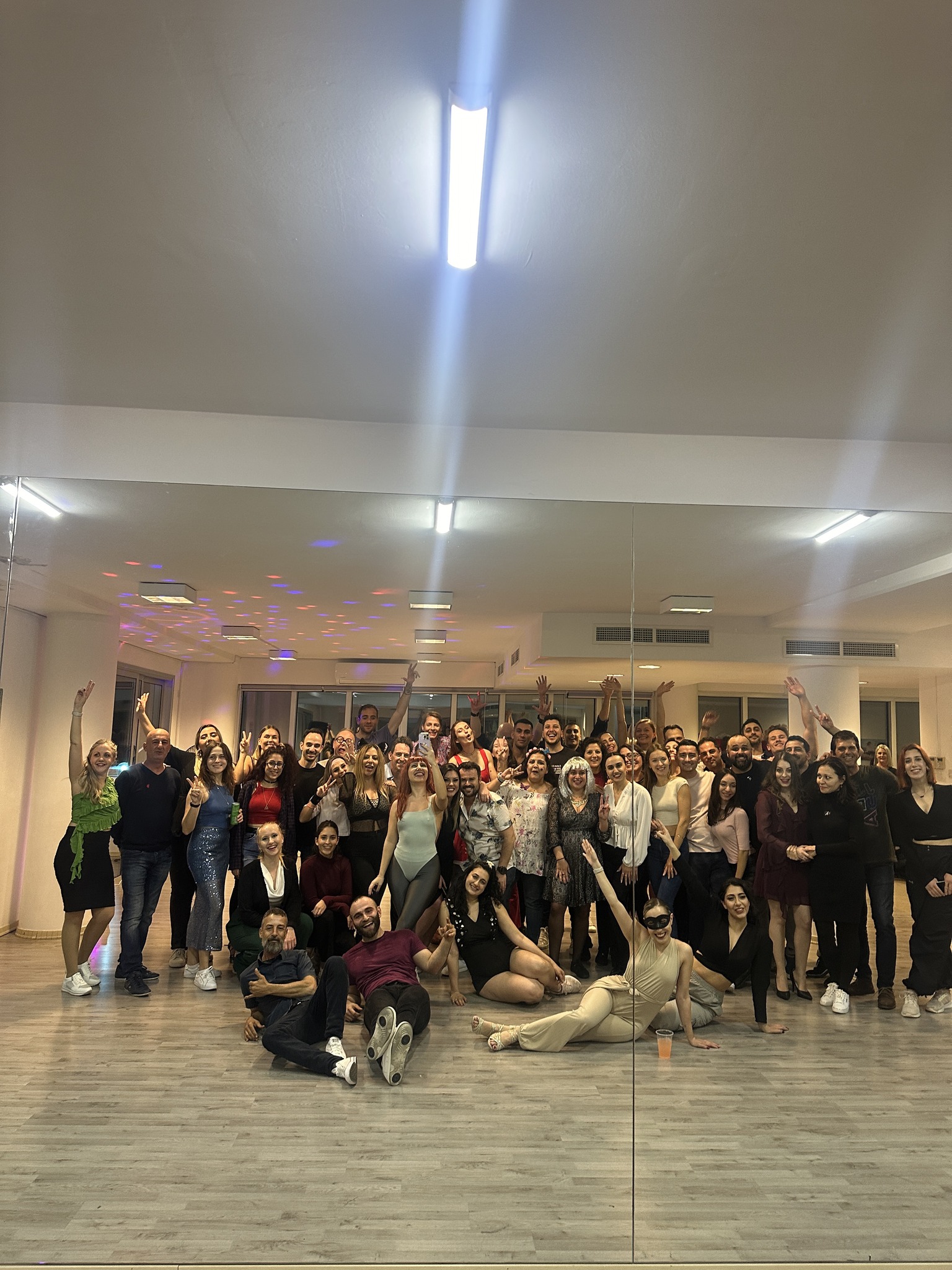New Beginners Salsa & Bachata Lessons