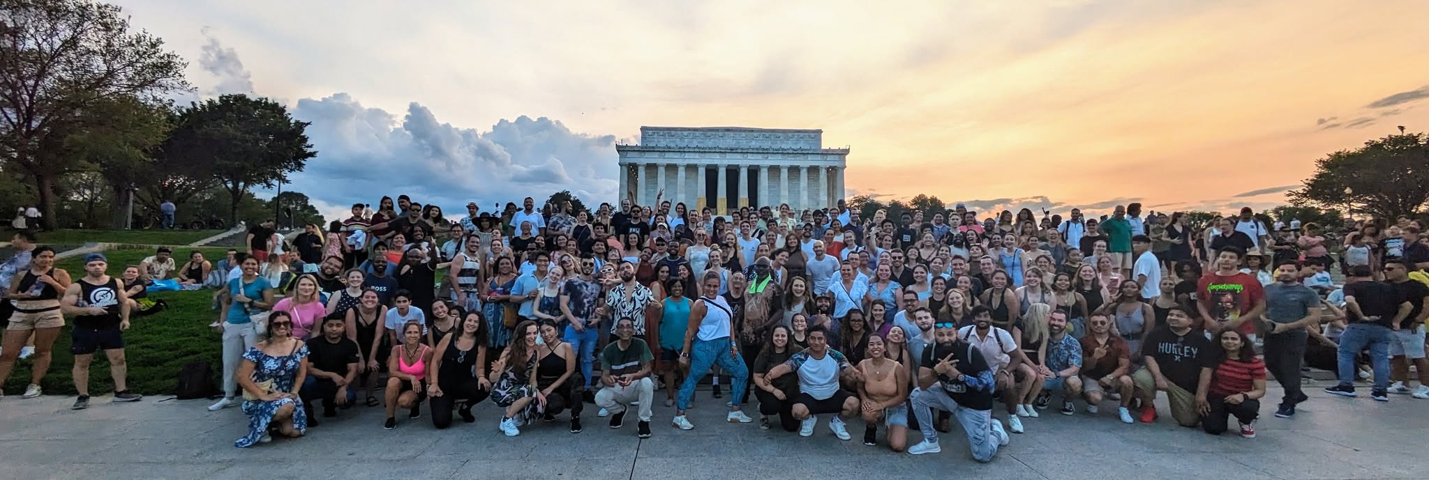Official DCBX Kick Off Event: Pop-up and Dance at The Lincoln Memorial with La Gozadera