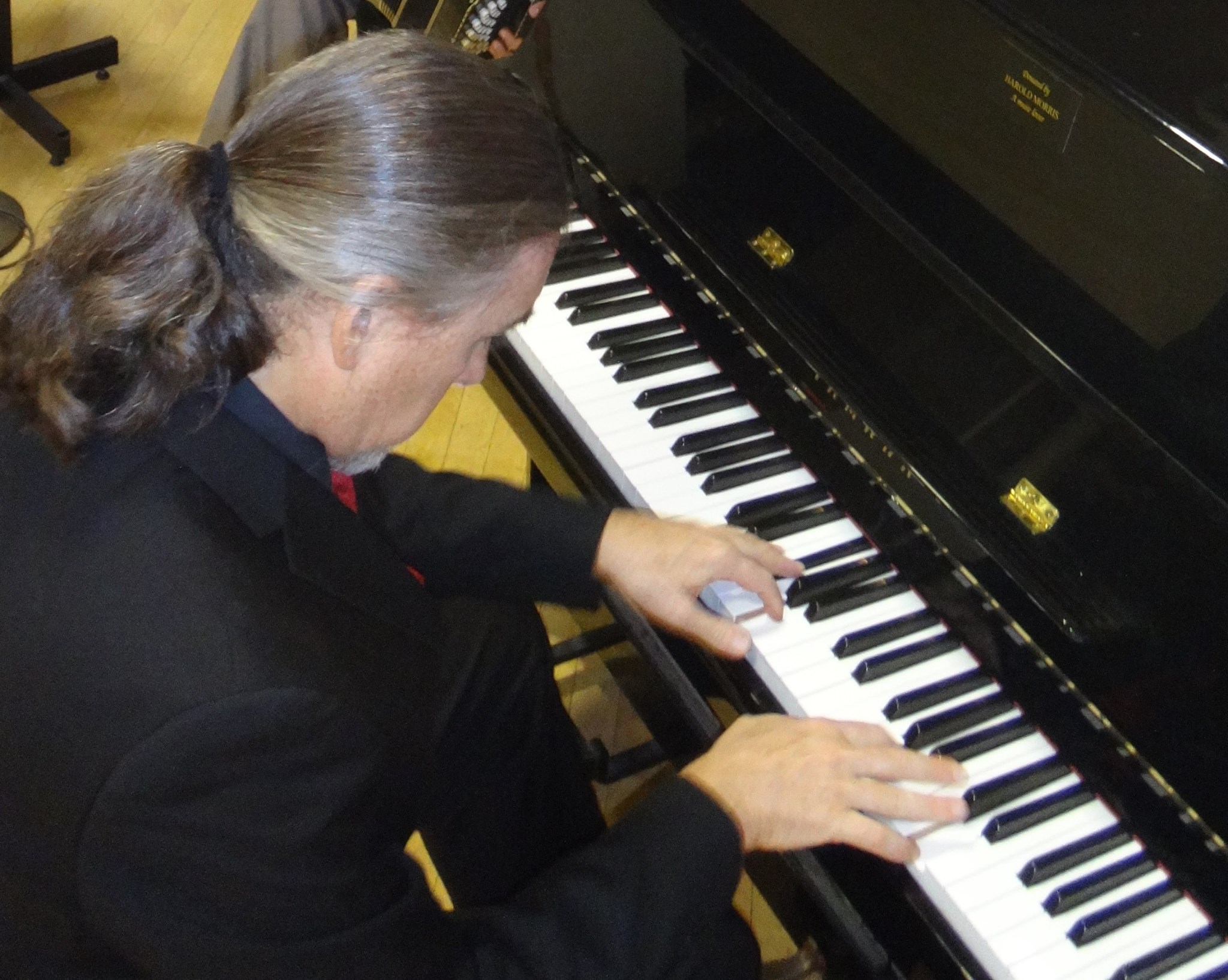 Milonga with live music by Maurizio Najt and DJing by Kerry Kay
