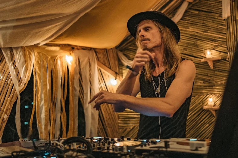 TONIGHT! 3rd Friday Ecstatic Dance Sebastopol with Scott Nice