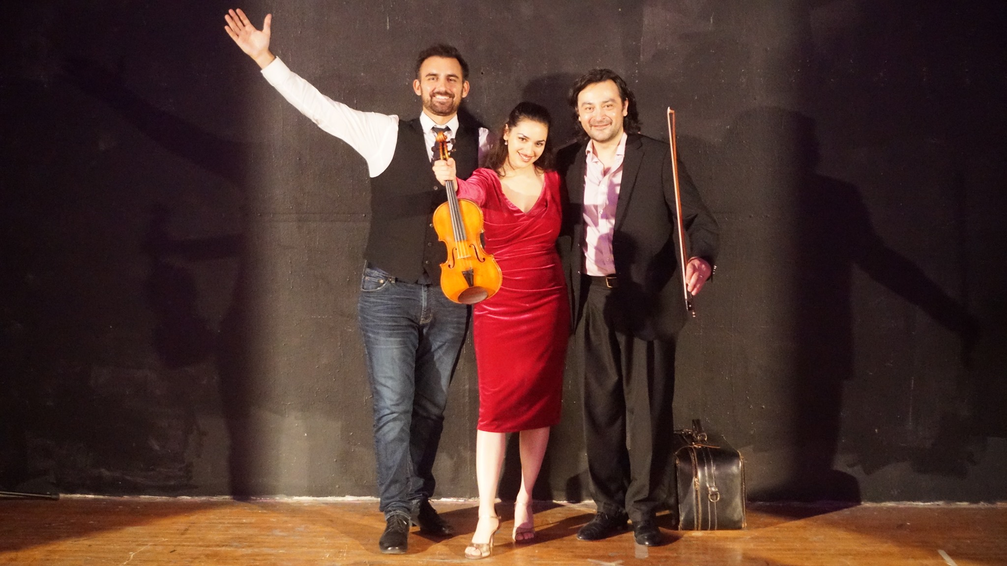 Milonga Puntazo feat. Trio Messiez Nastasja & Hernan Goodbye