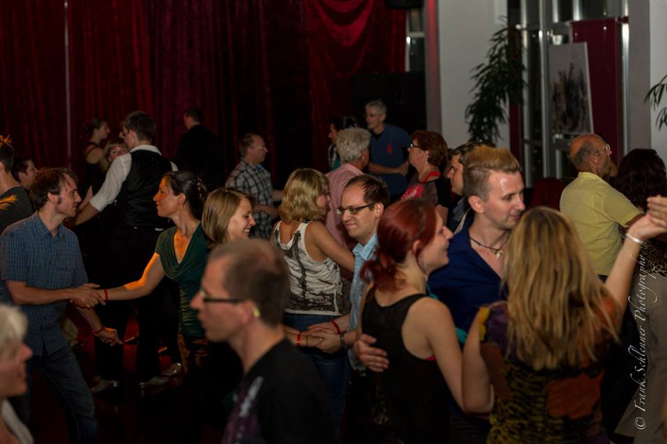 West Coast Swing im Provisorium