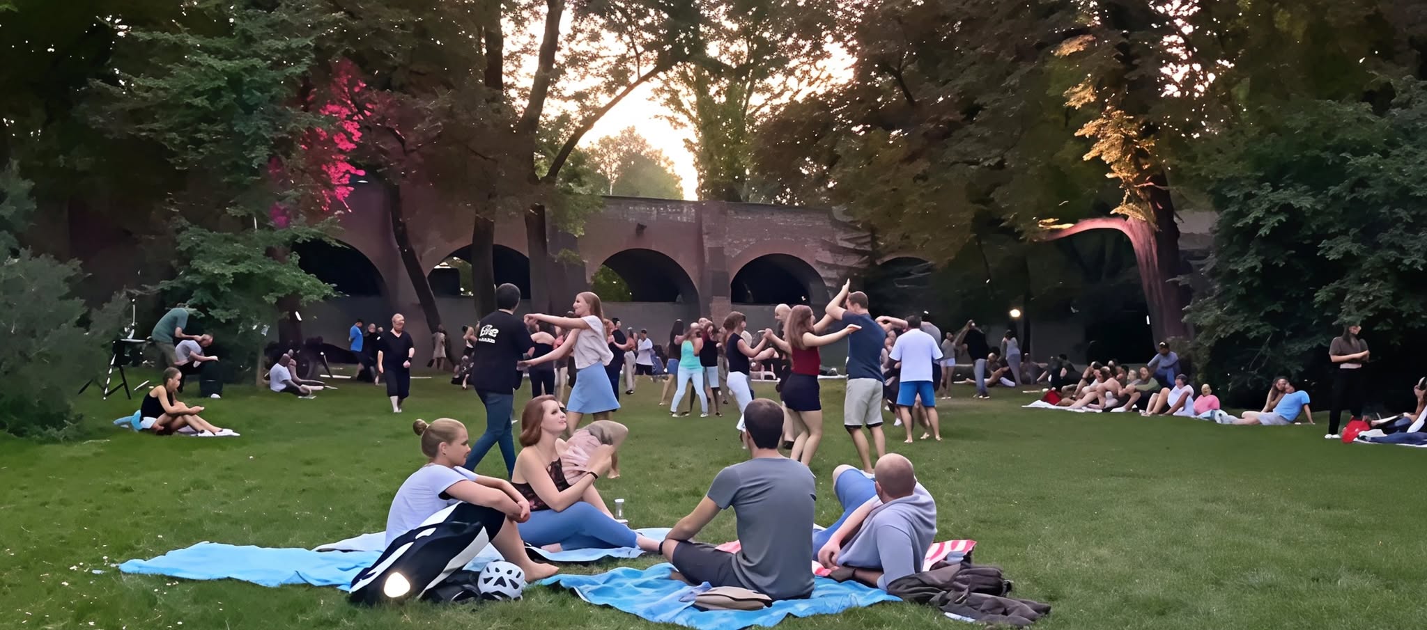 Wird verschoben wegen Wetter! LATIN OPEN AIR am ROTEN TOR