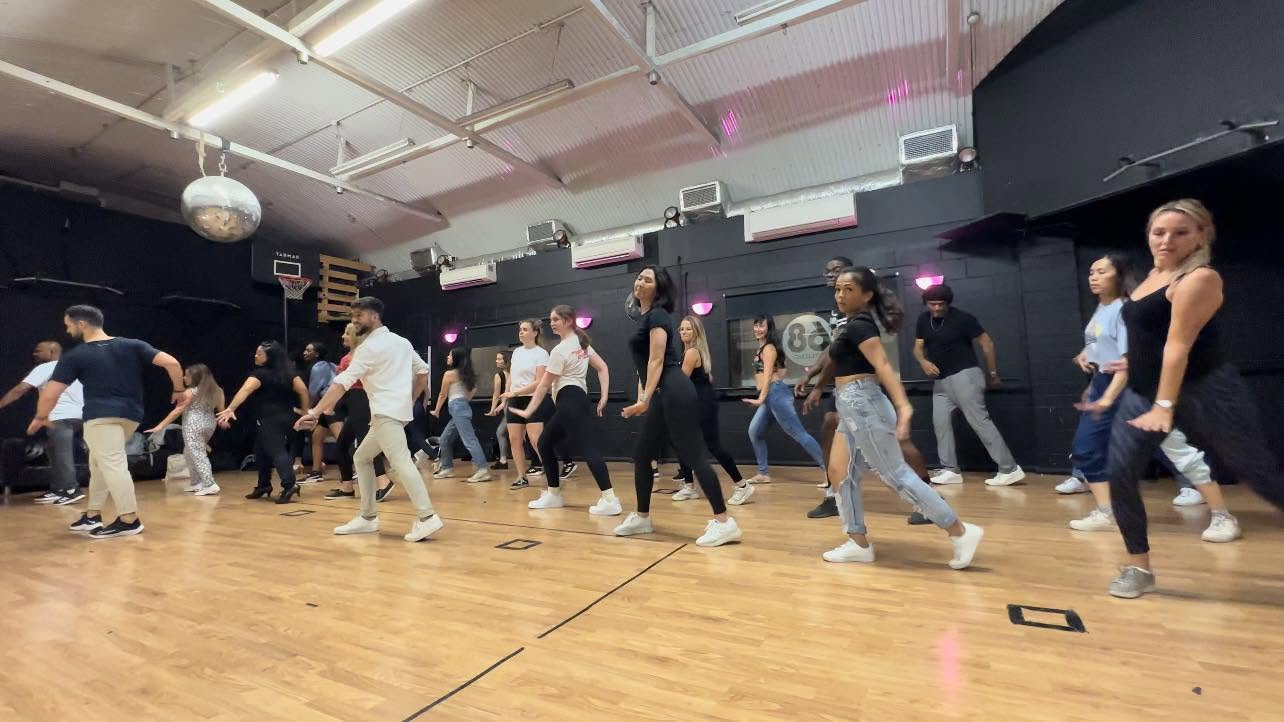 SATURDAYS Day Bachata Classes + Day Social - SOUTHBANK CLUB