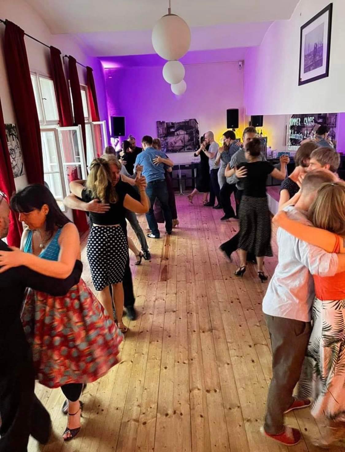 Milonga12 November