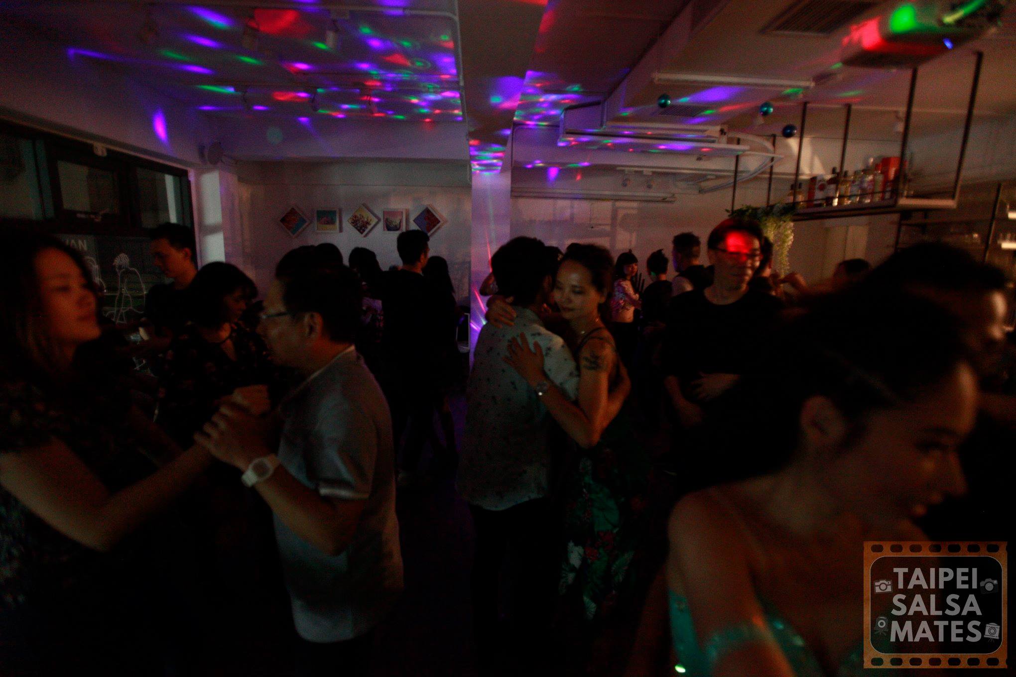 Saturday Salsa Sensual Bachata Party with DJ James