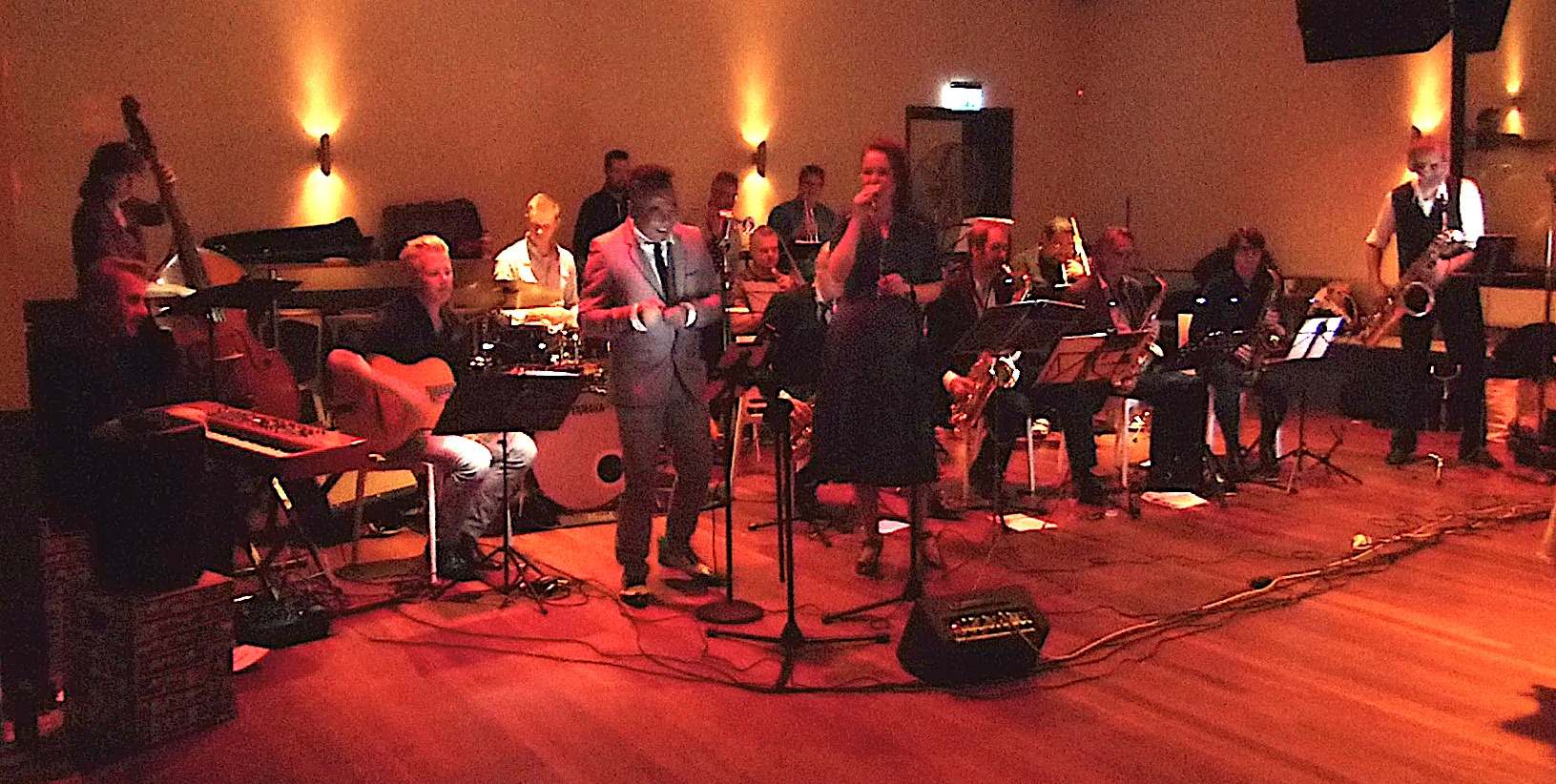 Swing Party met Hopla! All Star Big Band