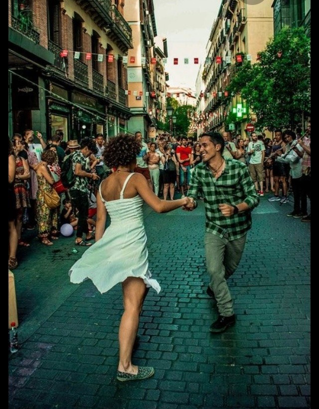 Workshops och party! Salsa,Bachata,Kizomba,Semba och UrbanKiz.