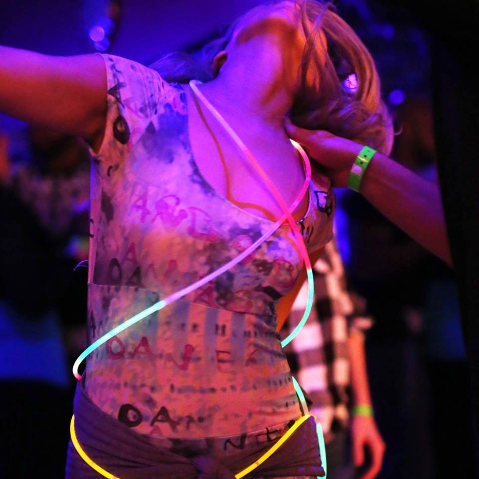 PARTY FLUO Québec Sensual Dance Wee-end