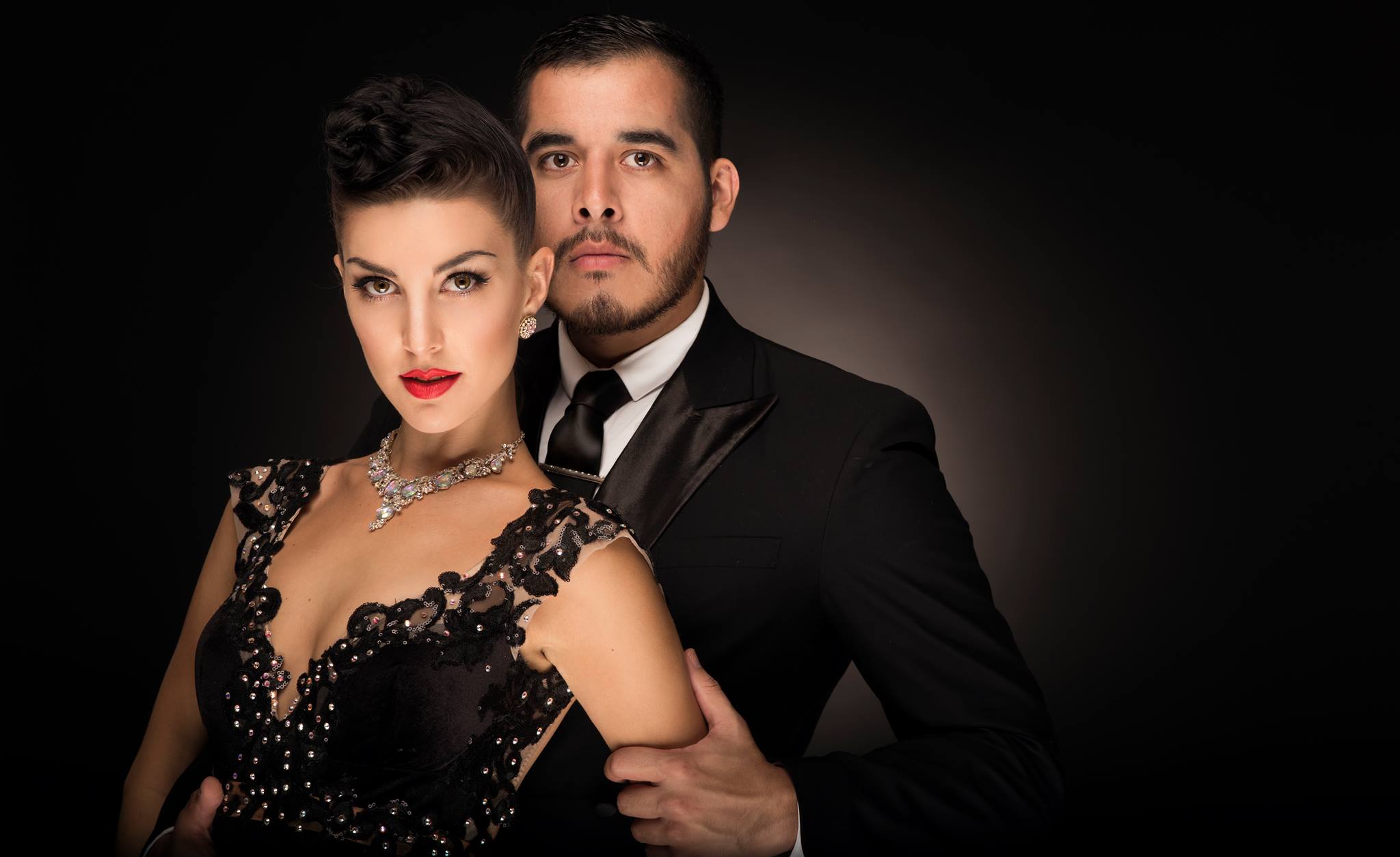 Marzo Aprile 2019 Speciale Victoria y Sebastian ARAÑA TANGO