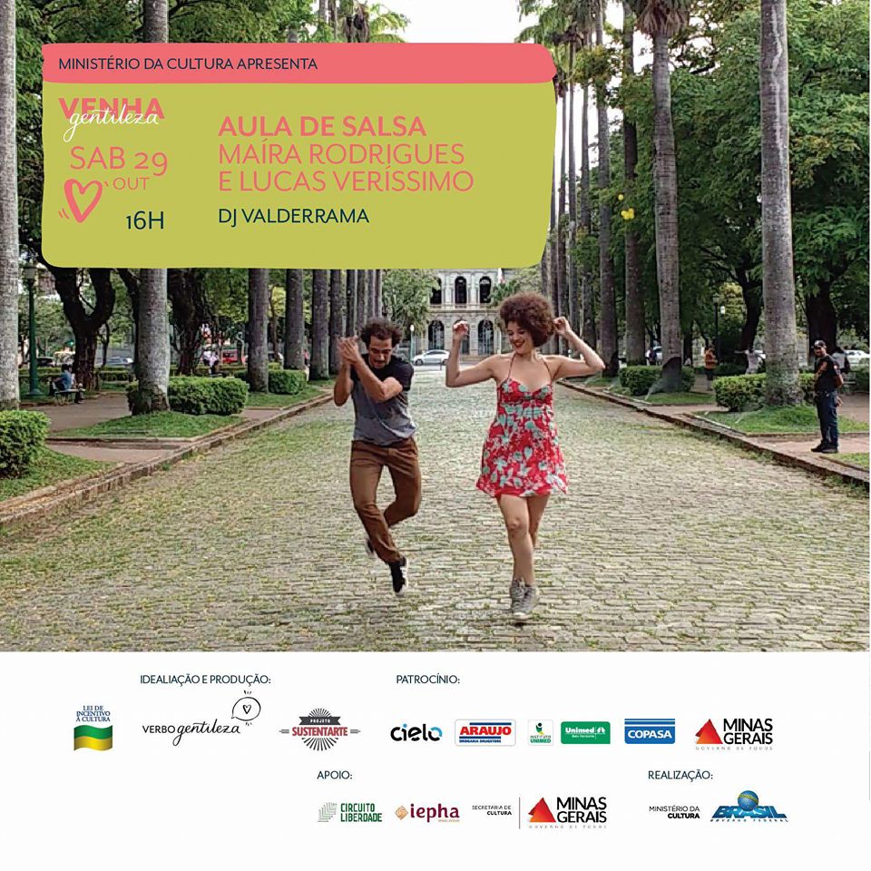 Aula De Salsa Cubana Na Praça Da Liberdade