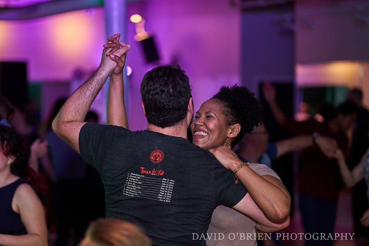 Fizz Swing Dance