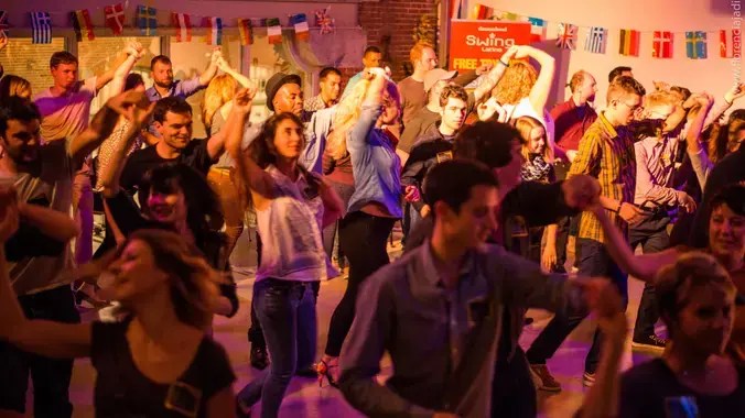 All Languages Café - Salsa edition