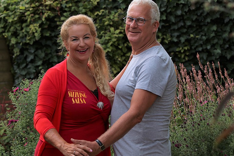 Salsa workshop met Son Day party