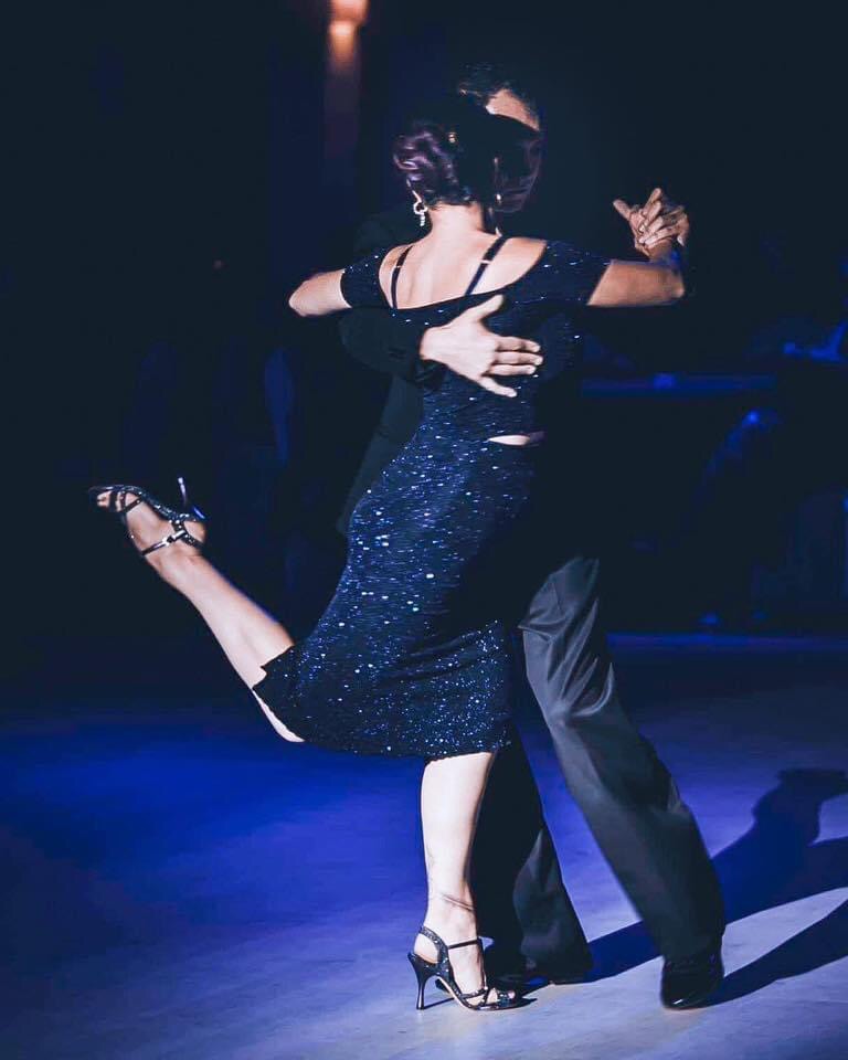 Tango Brunch w J&J contrasting Di Sarli