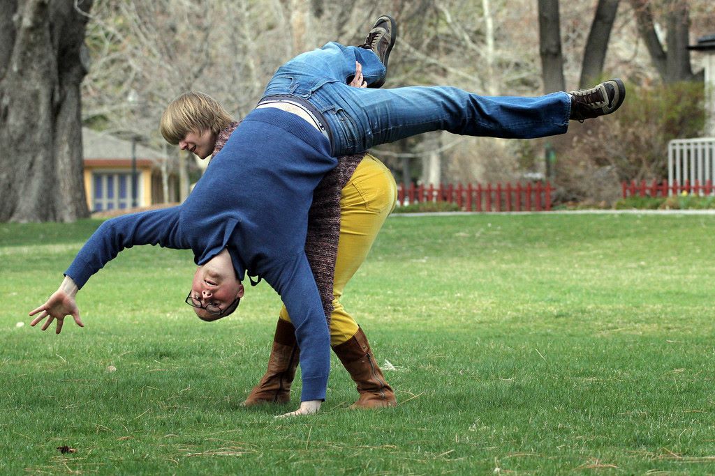 Free Contact Improv Class with Leah