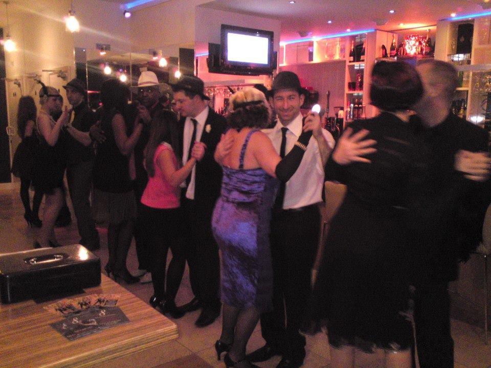 Salsa 8 GANGSTERS & MOLLS CHRISTMAS PARTY