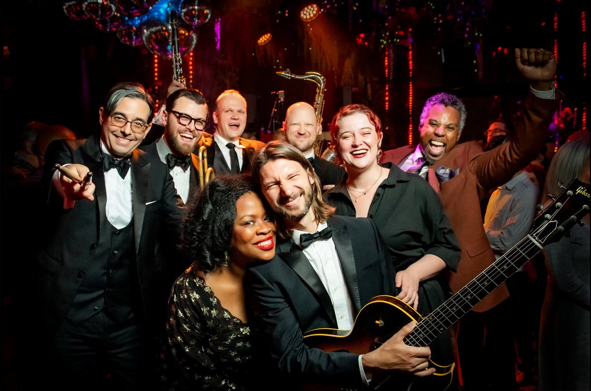 Swing Dance with New York City's HOT TODDIES JAZZ BAND