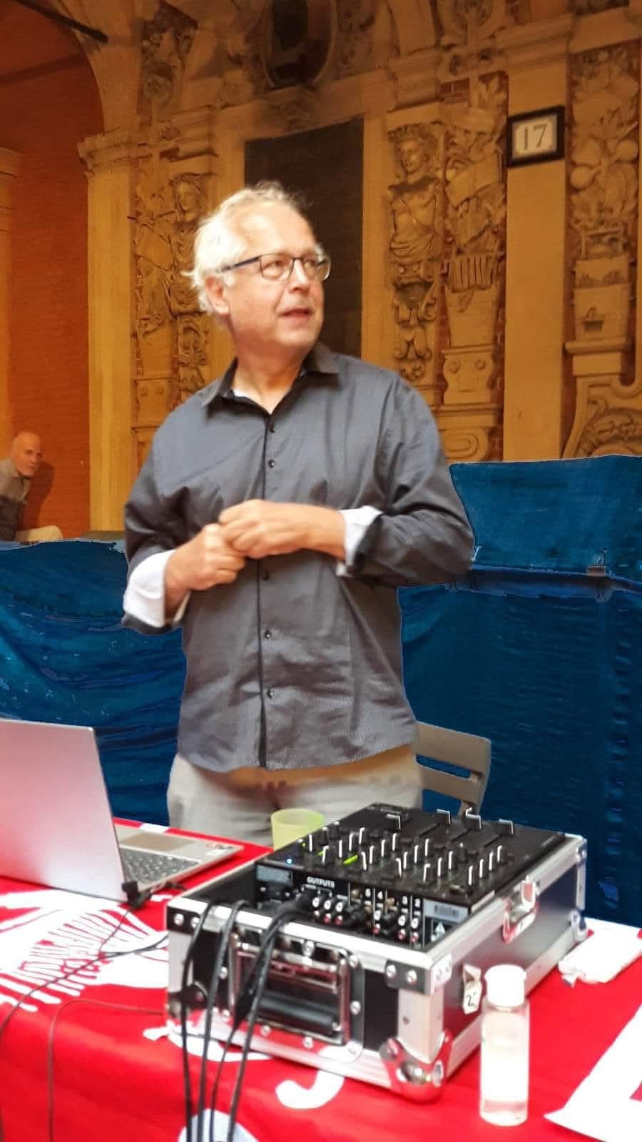 Milonga à la Vieille Bourse - DJ Felipe