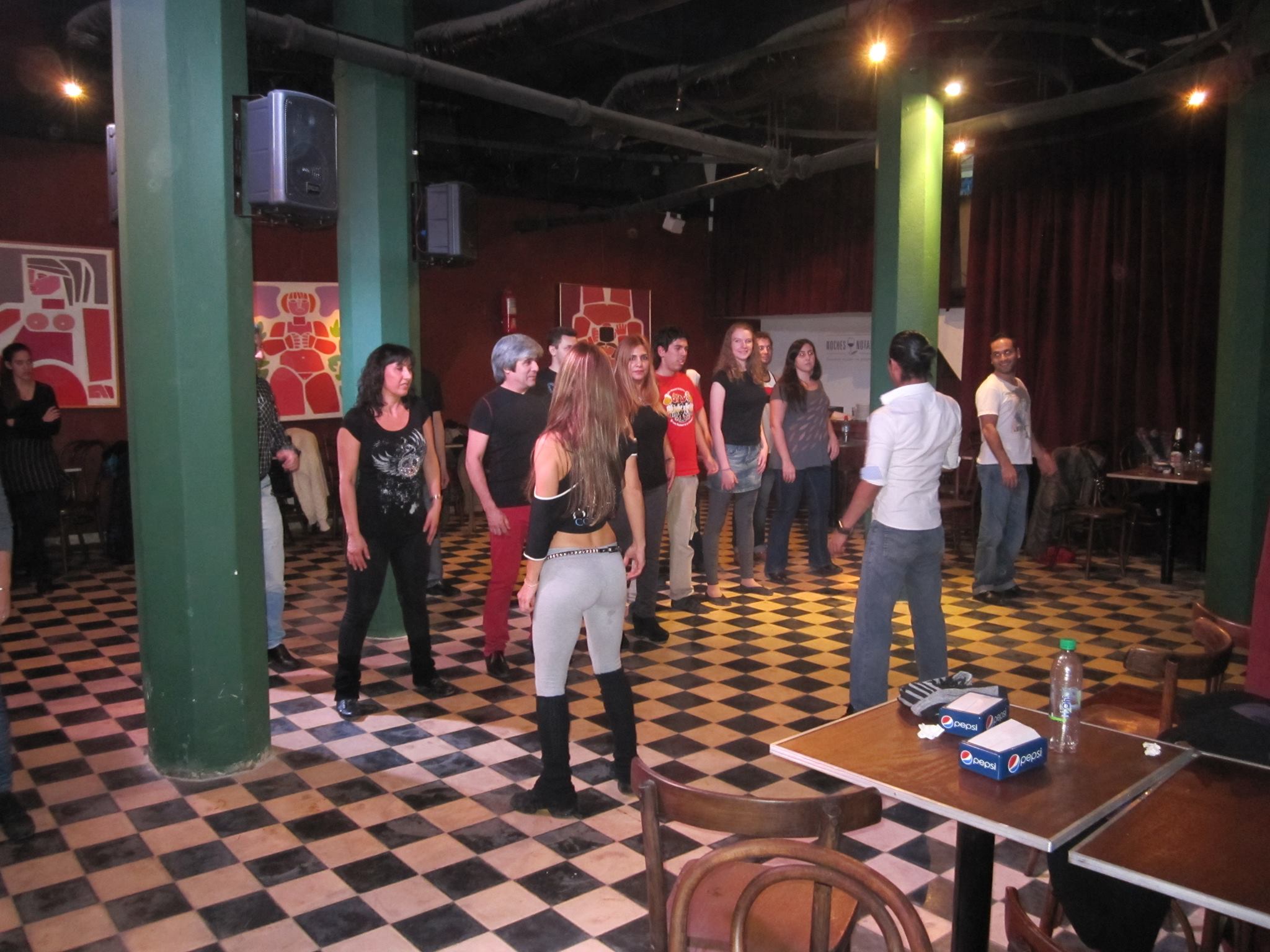 Blow - Clases de Salsa Bachata y Lambazouk!