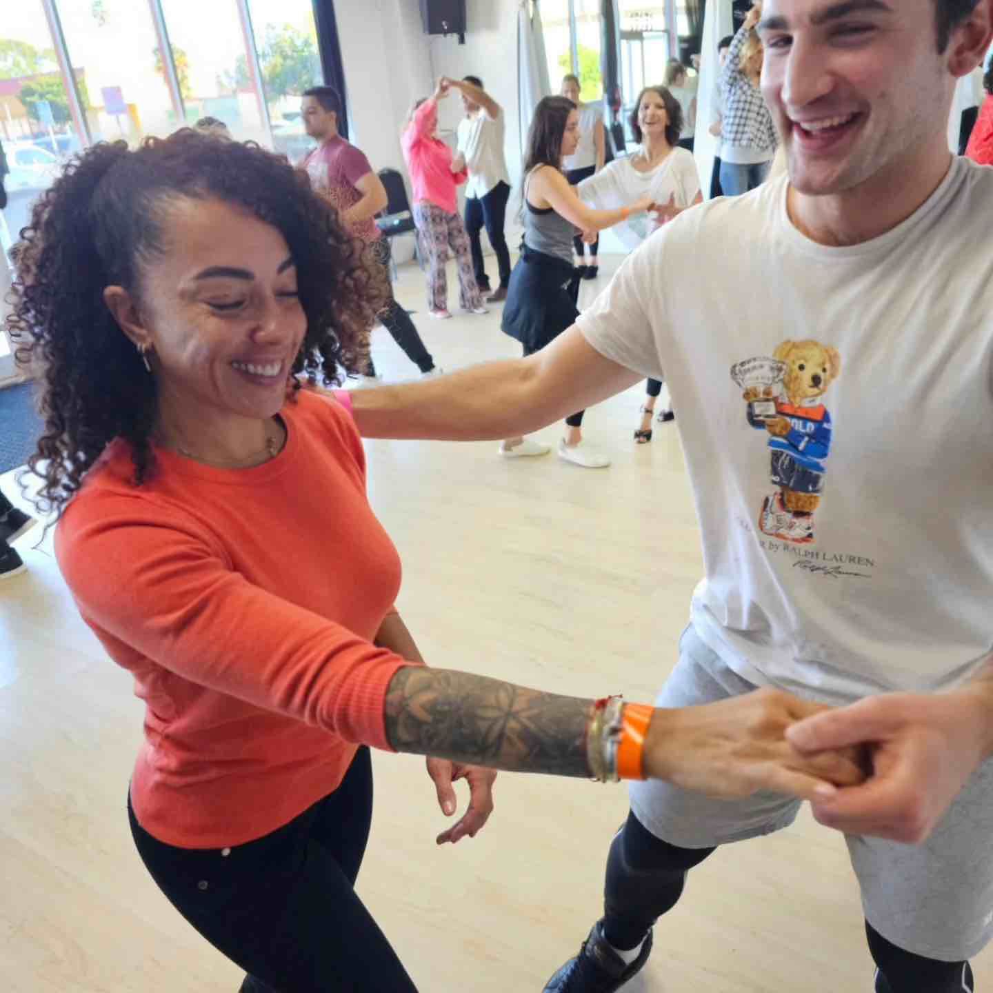 Learn How To Salsa in 1 Day