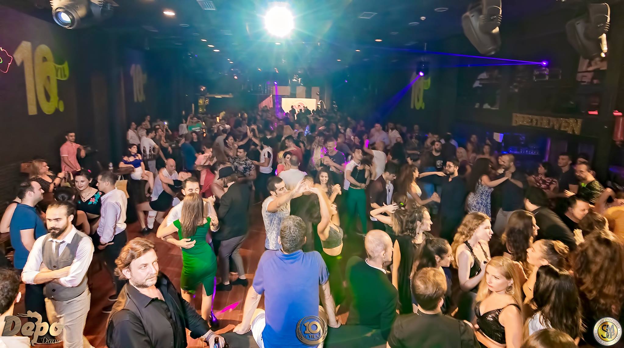 Cumartesi Inn Park Latin Dans Gecesi ve Konser !