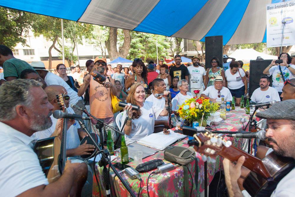 Gloriosa Roda de Samba. Paulão 7 Cordas. Grátis