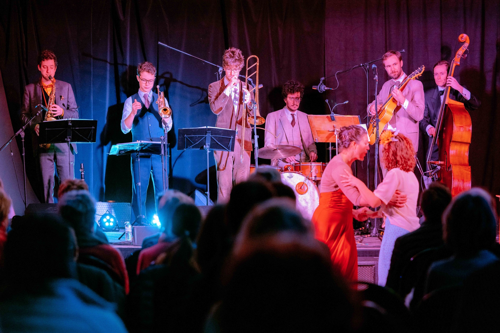 Bal mensuel du Jacksโ&โJills Swing Band #10