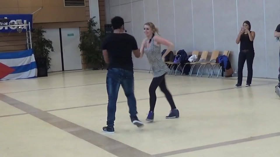Baila Con Estilo Spécial Filles N°2 - Salsa Cubana