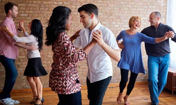 Salsa & Bachata classes in Rochester JULY Session 2nd-24th