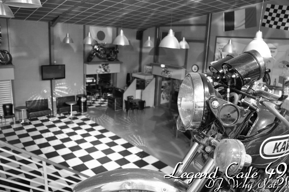 Soirée Salsa au Legend Café RESTART