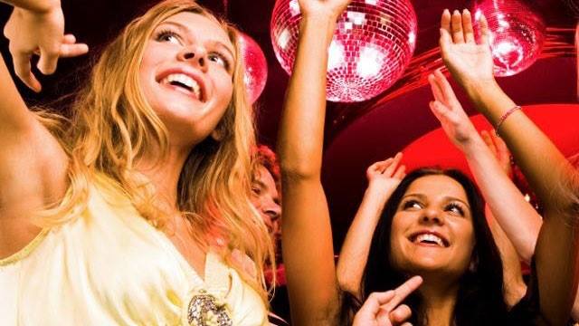 DÜNYA KADINLAR GÜNÜNE ÖZEL BAYANLARA ÜCRETSIZ LATIN GECESİ feat.DJ YALÇIN ŞİŞMAN !!!