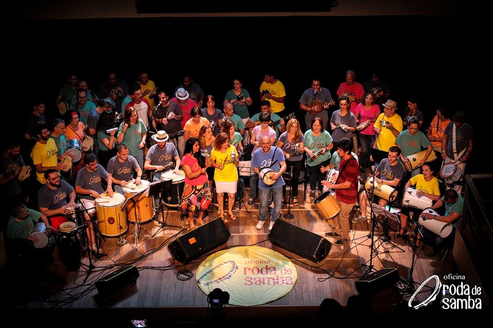 Aula aberta da Oficina Roda de Samba com Fabiano Salek