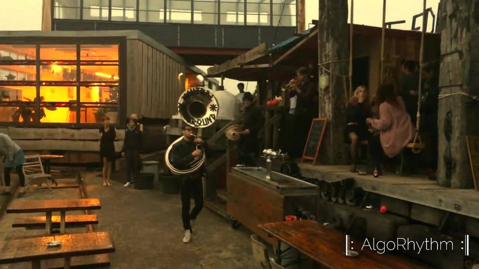 Lindy Hop beginners class in Amsterdam Noord