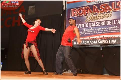 CORSO INTERMEDIO AVANZATO DI SALSA CUBANA E BACHATA