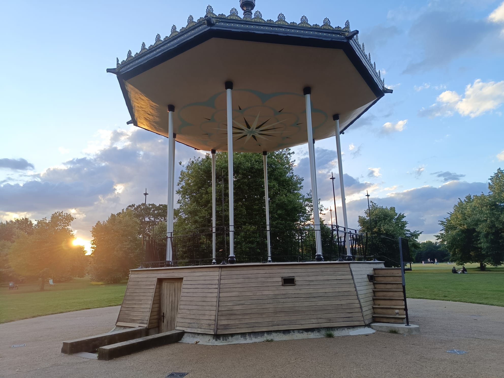 Hyde Park Milonga 240728