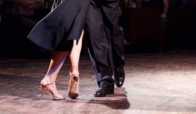 NUOVO Corso di tango & Folklore Argentino