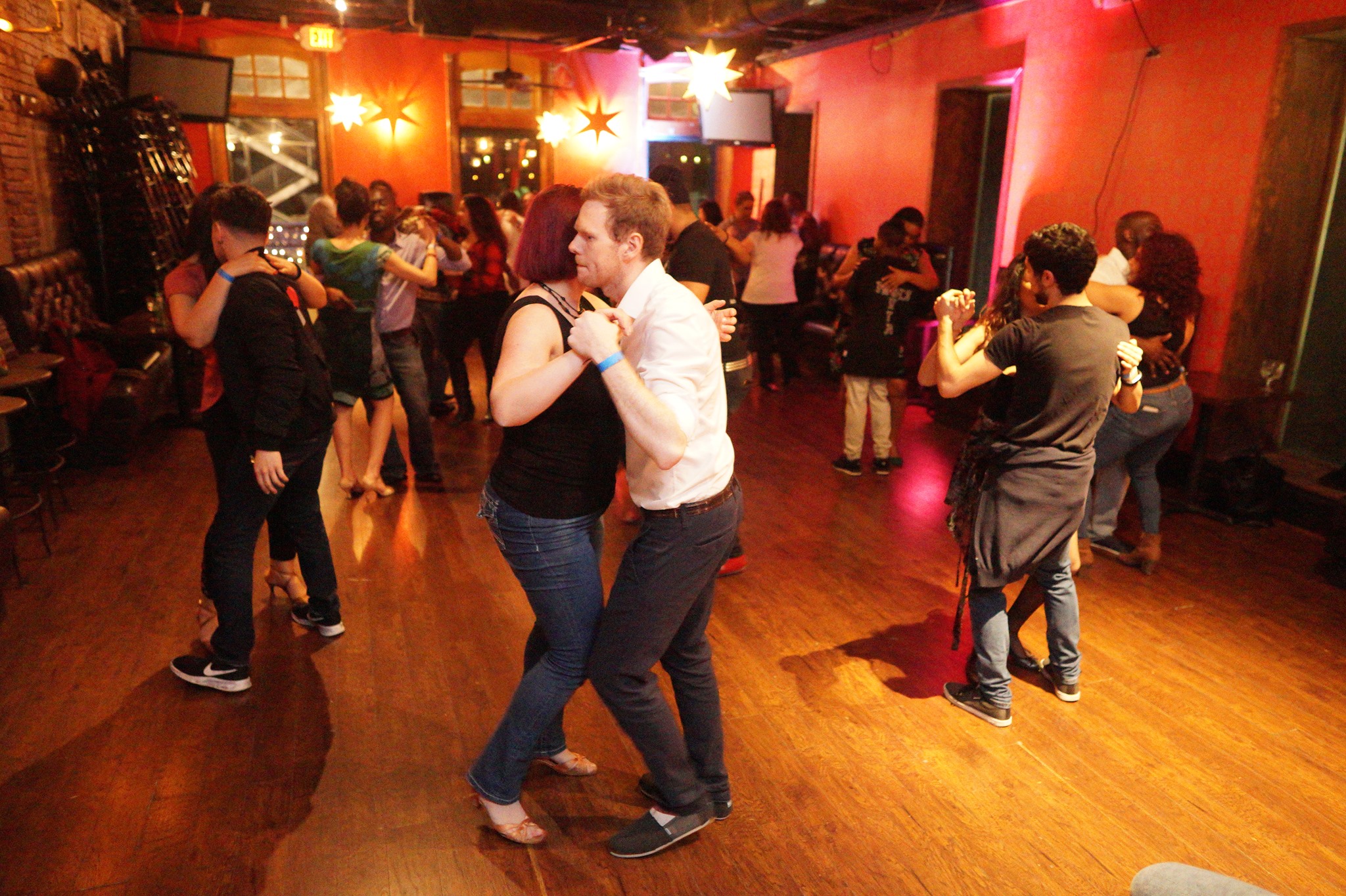 Kizomba Crash Course. Beginners welcome!