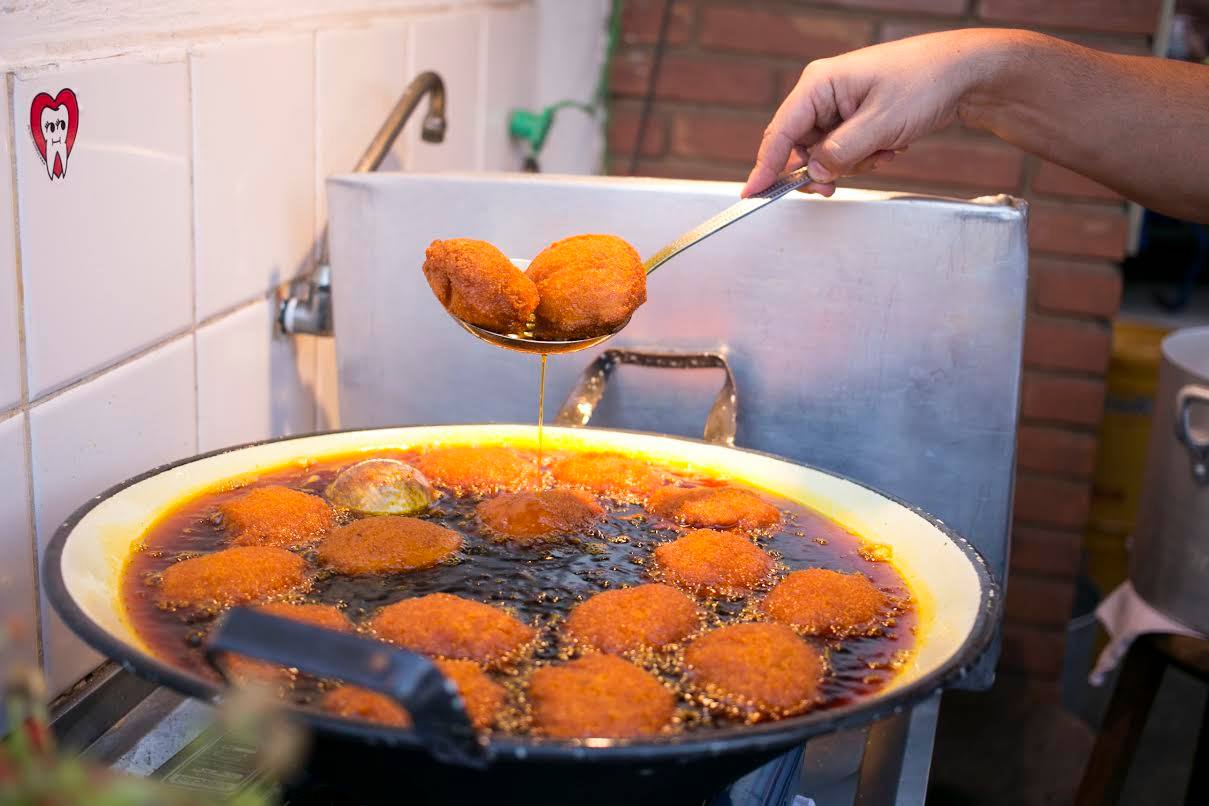 Segunda com Acarajé e Forró na Fatiado!