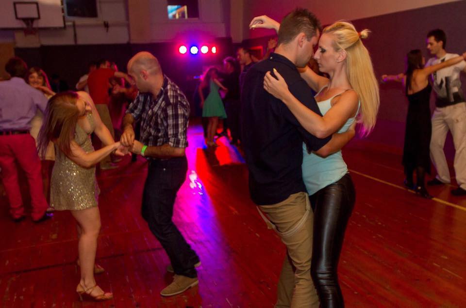 Crash Course Bachata & Salsa