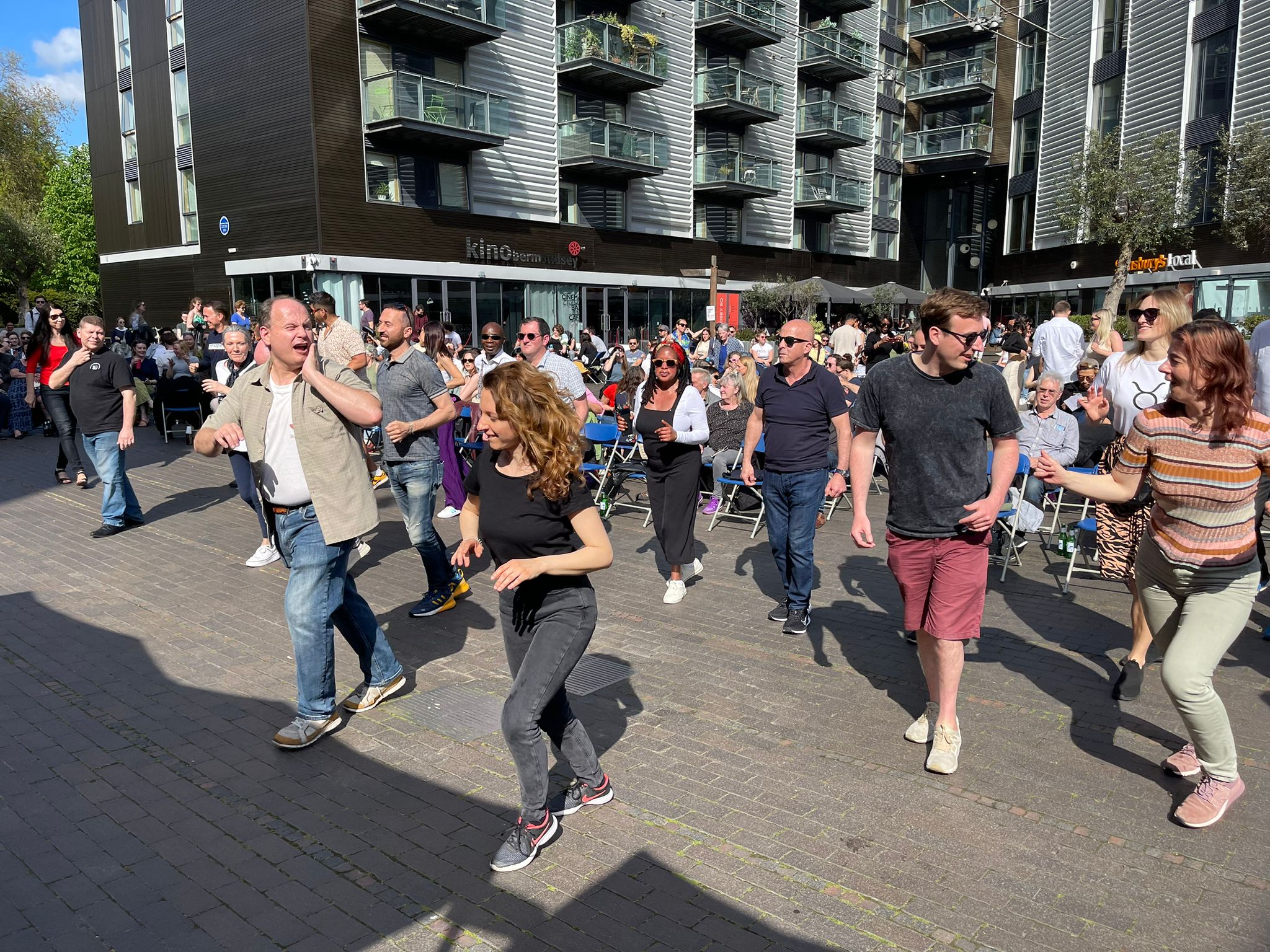 Salsa Oracle at Bermondsey Sq