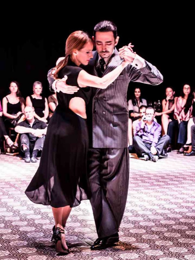 Week-end Tango Intensif avec Demian García et Eugenia: Stages, Démo et Milonga