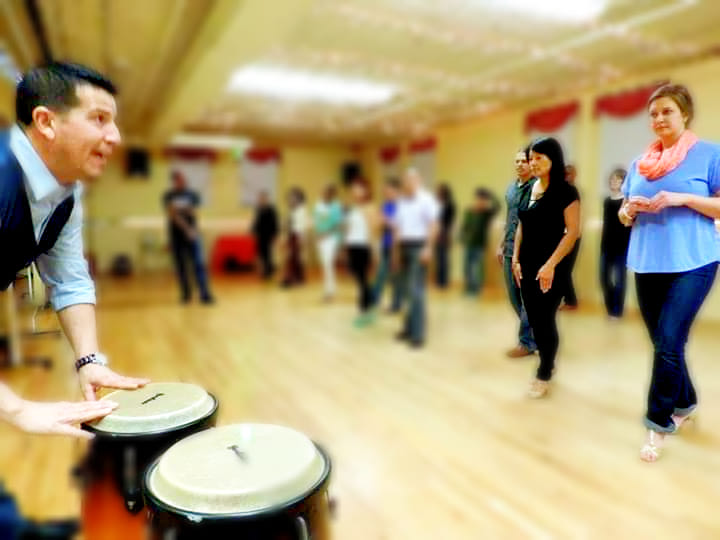 Carlos Téllez teaching Miami Style Salsa every Thursday evening at Nuevolution Dance Studio in Pembroke Pines Fl