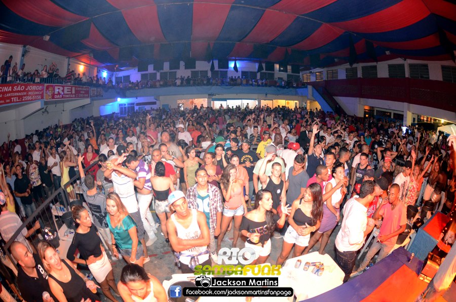LISTA ENCERRADA RIO SAMBAFUNK MC MAX CERVEJA R$ 0,99 E ENERGÉTICO R$ 4,99 A NOITE TODA