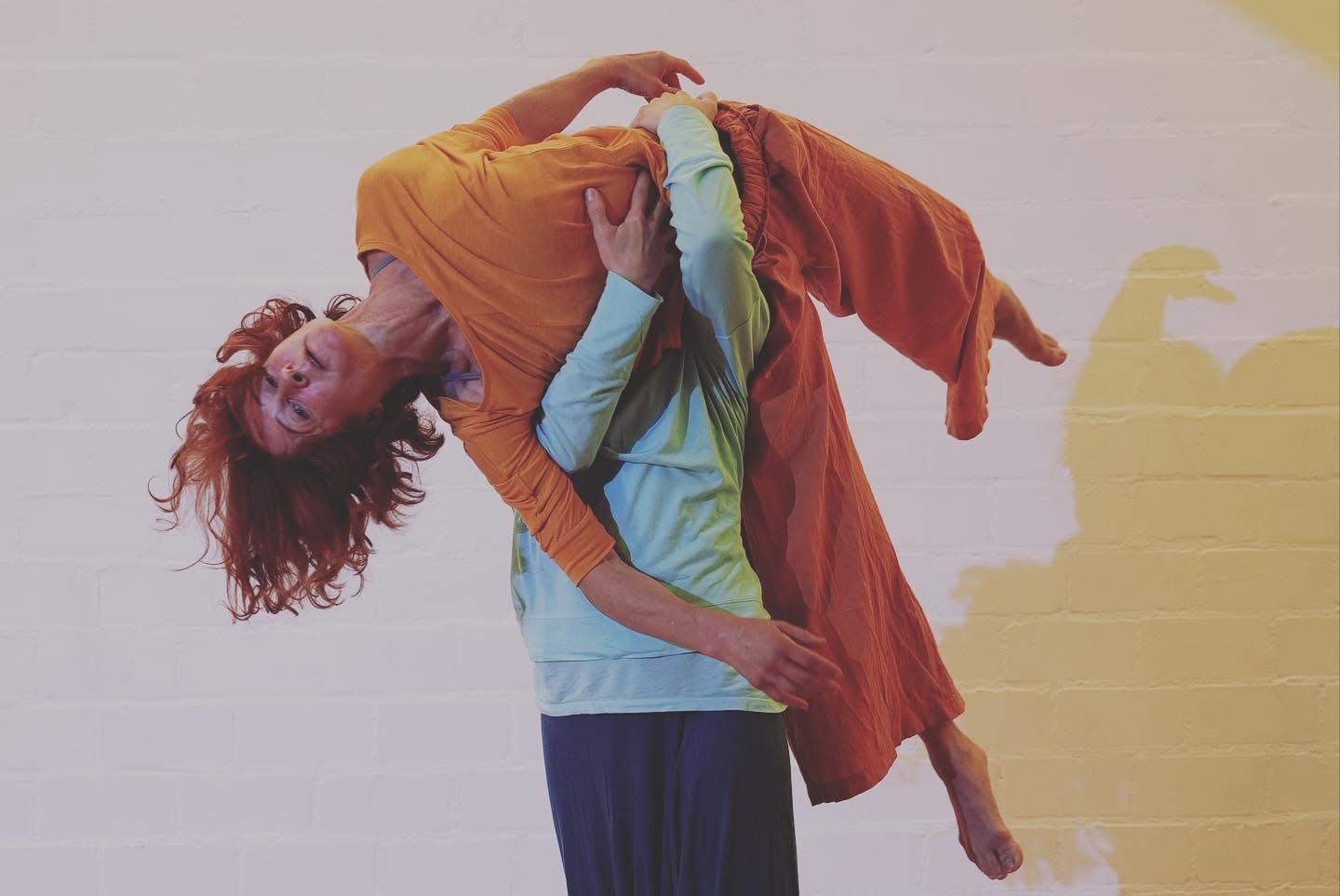 Organic contact Improvisation - happy failure open level