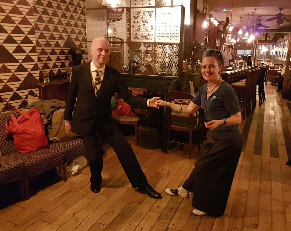 Swing Cats Corner - Hollywood Style Lindy Hop