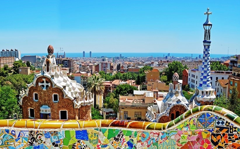 Dance4Two Salsa in the City of Barcelona