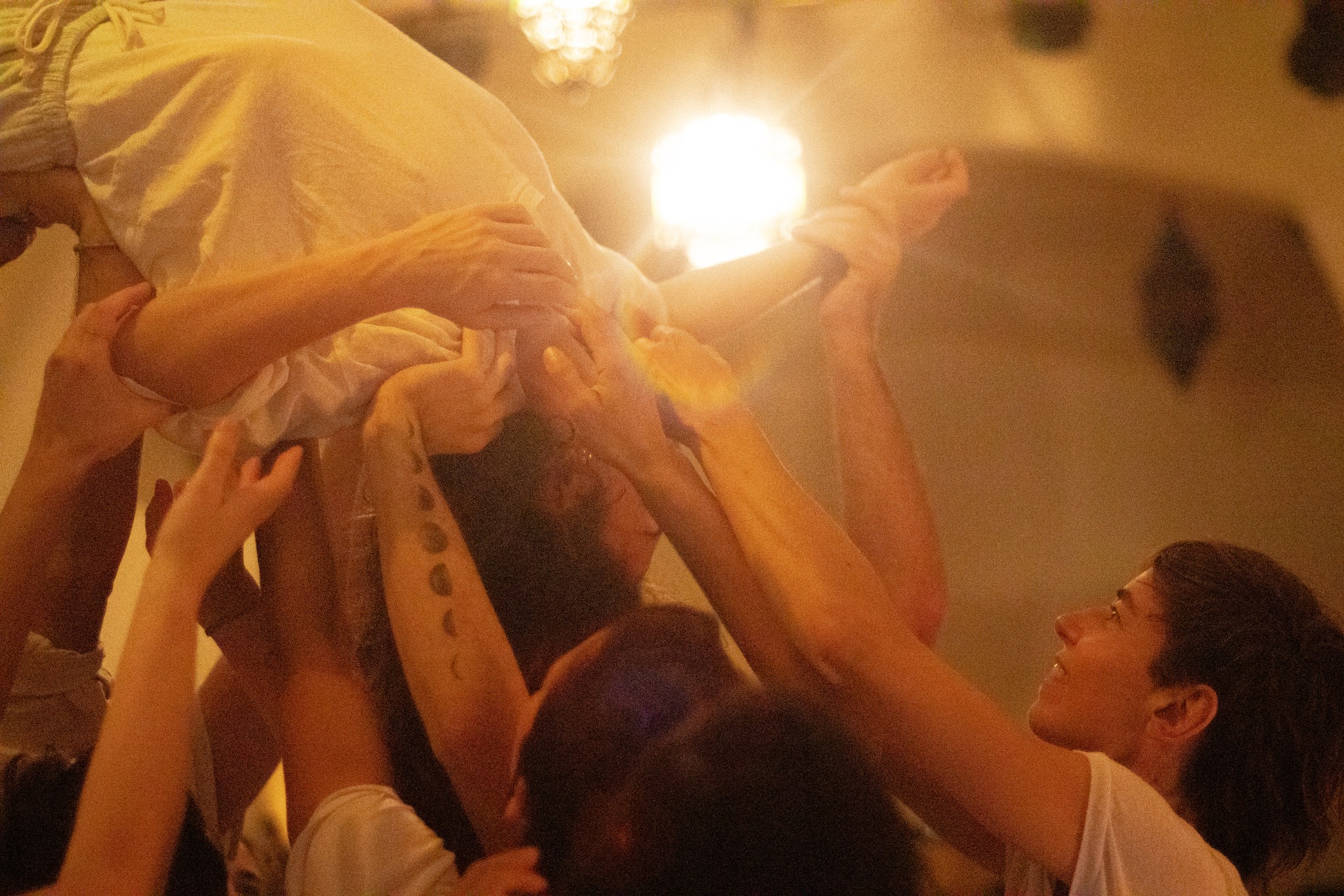 POETICS OF THE BODY Episode : THE TISSUES OF TIME - In touch Dance Workshop & Somatic Temple