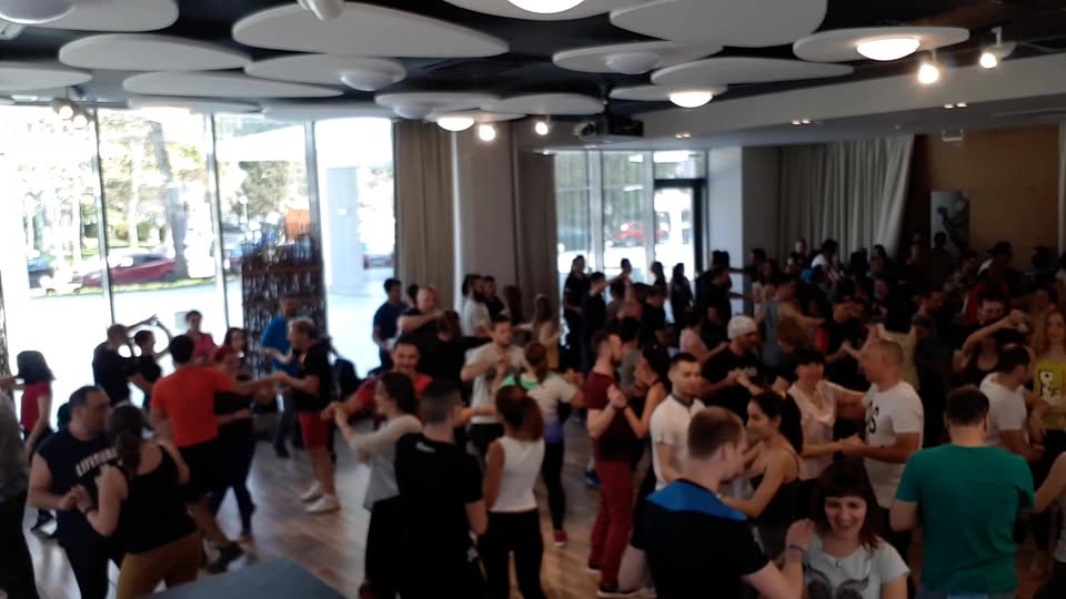 Bachata Workshop - Andrei & Adriana